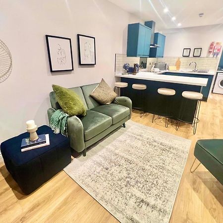Gorgeous Newly Renovated 2 Double Bed Flat Daire Swansea Dış mekan fotoğraf