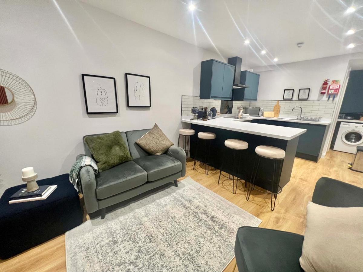 Gorgeous Newly Renovated 2 Double Bed Flat Daire Swansea Dış mekan fotoğraf